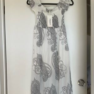 NWT paisley dress